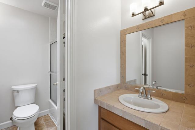 Building Photo - 1237 Evergreen Dr