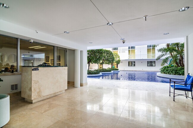 Building Photo - 400 S Ocean Blvd