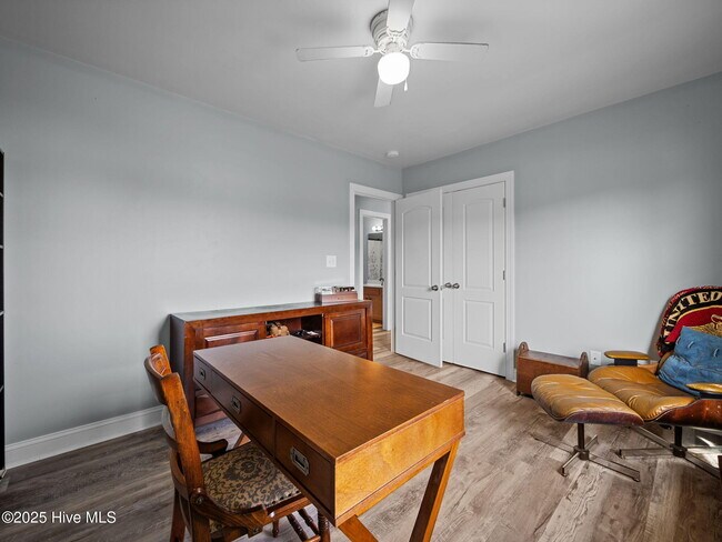 Building Photo - 309 Forbes Ln