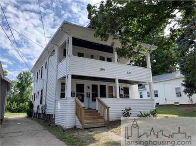 Building Photo - 318 E Hillsdale St