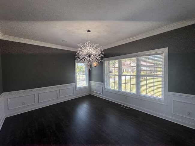 Building Photo - 118 Captains Ln