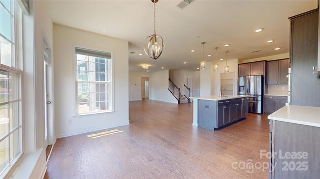 Building Photo - 3719 Wave Rock Ct