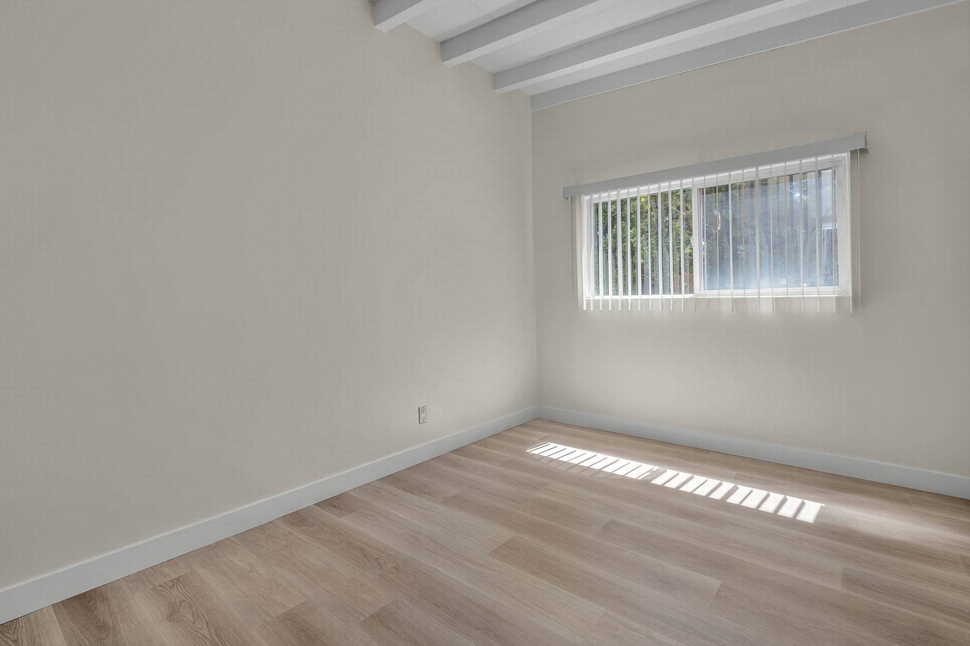 Building Photo - 1440 Manhattan Beach Blvd