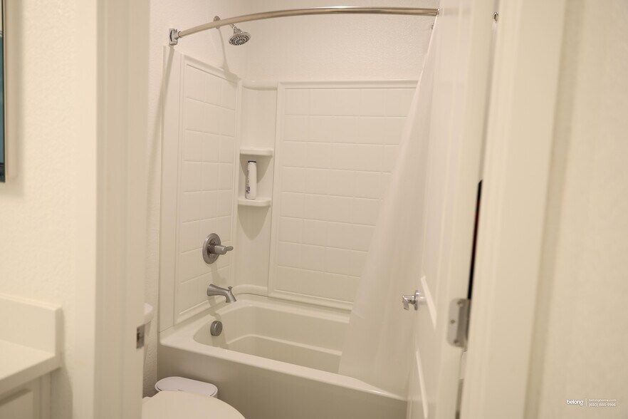Building Photo - 5446 Trimonti Cir