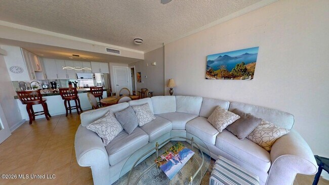 Building Photo - 2060 Beach Blvd
