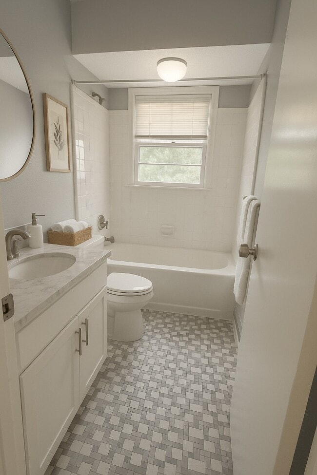 Building Photo - 3813 Fairfield Dr