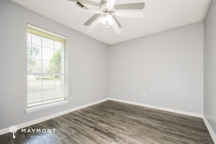 Building Photo - 105 White Pine Ct