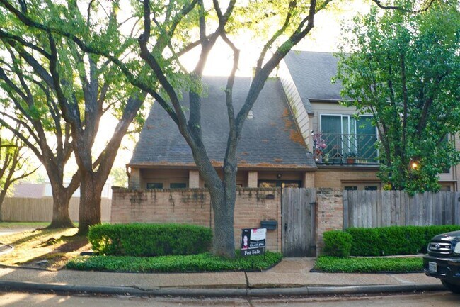 Building Photo - 5860 Sampley Way