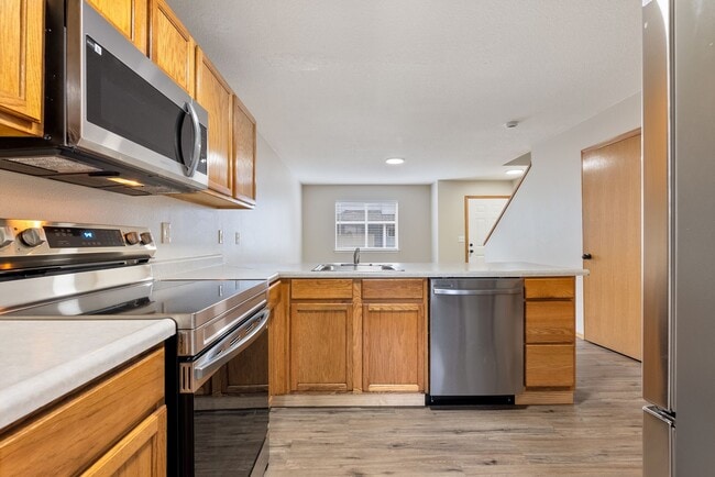 Building Photo - 2835 SE 90th Pl