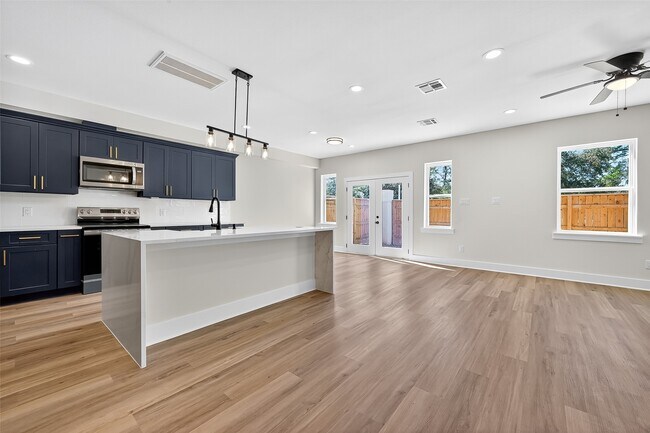 Building Photo - 12315 New Jordan Ln