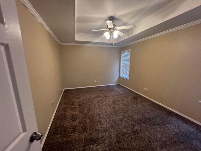 Building Photo - Sale or Lease Home in Tradewinds