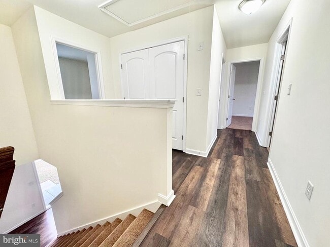 Building Photo - 212 William Ross Ln