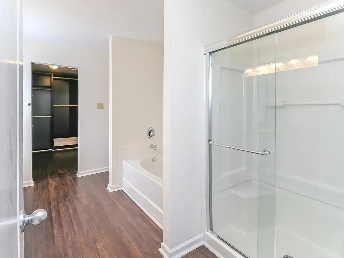 Building Photo - 3609 McDuff Ct