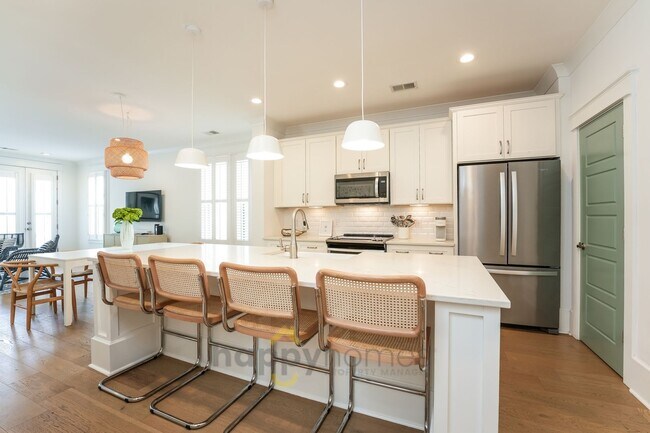 Building Photo - 3/2.5 Fully Furnished Home in Sullivans Pointe Located in Mt. Pleasant!
