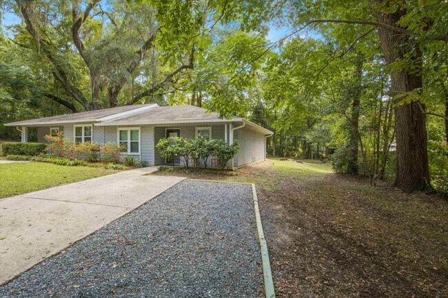 Building Photo - 4155 Brewster Rd