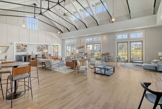 Building Photo - 110 Crimson St