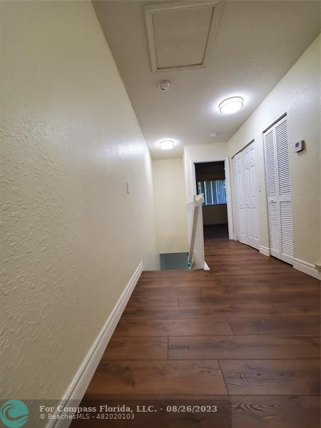 Building Photo - 7661 Tamarac Island Cir