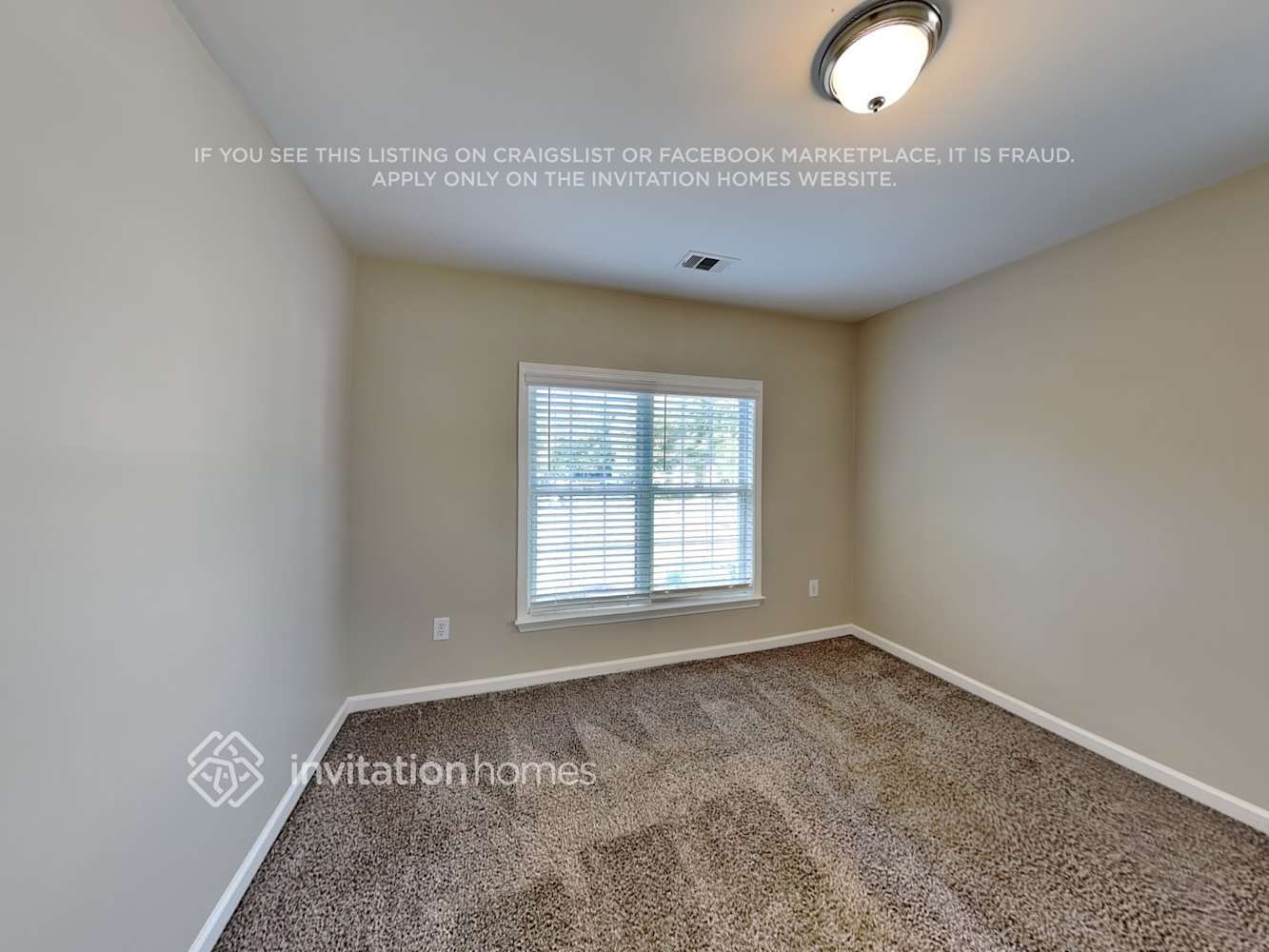 Building Photo - 2696 Summerbrooke Dr