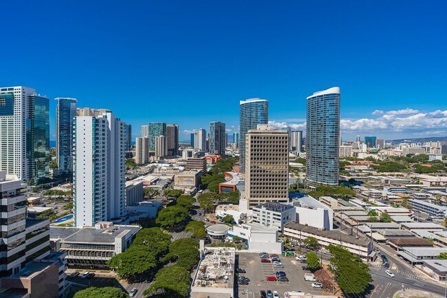 Building Photo - Sky Ala Moana West #2204 — 1BR/1BA/1PK — $...