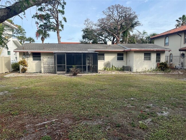 Building Photo - 505 Granada Ave