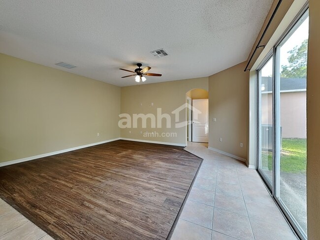 Building Photo - 9448 Candice Ct