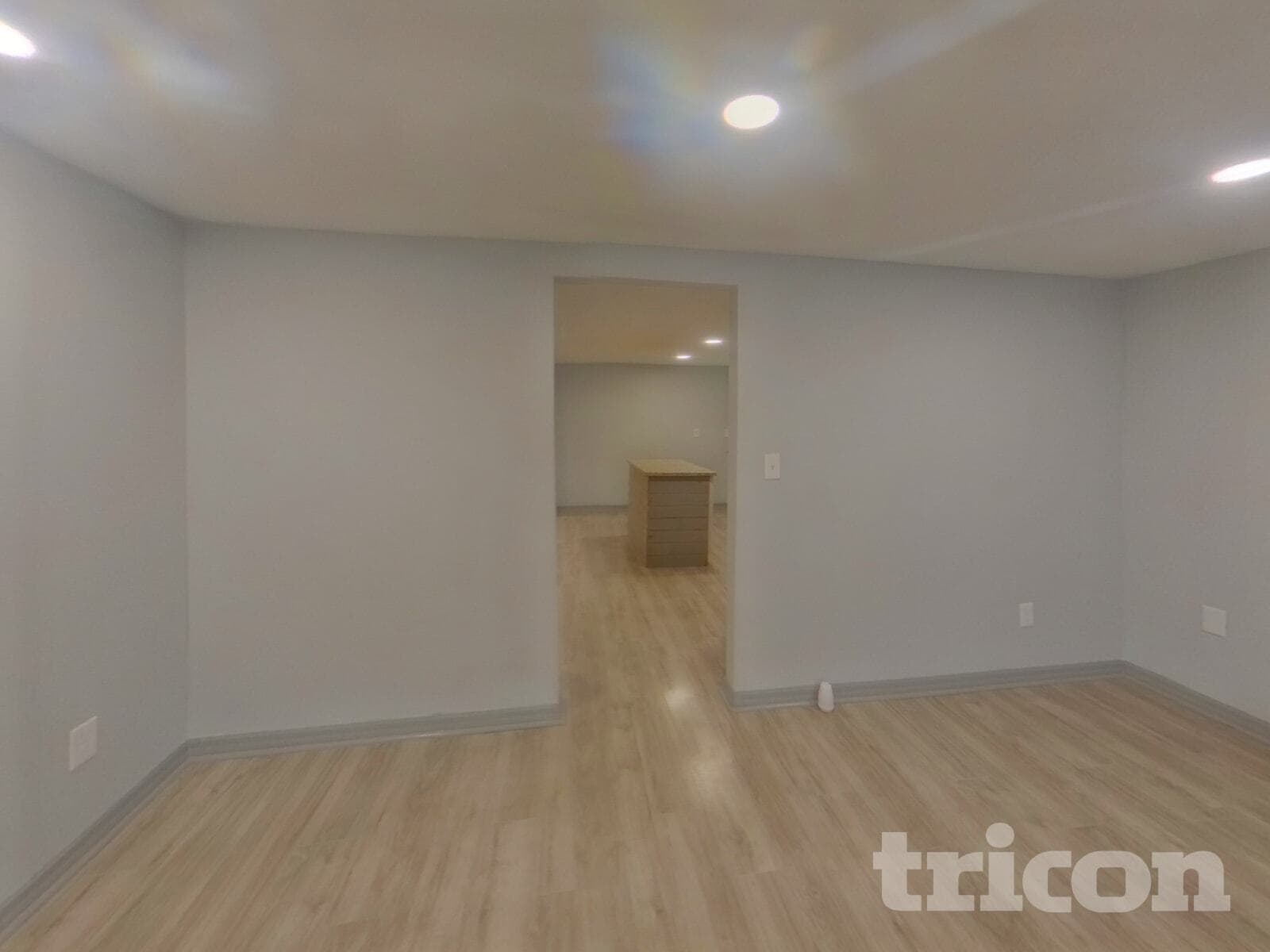 Building Photo - 11 Swan Dr