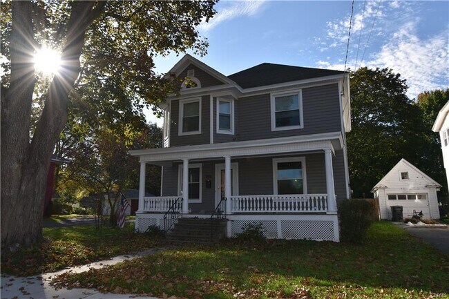 Building Photo - 248 E Flower Ave