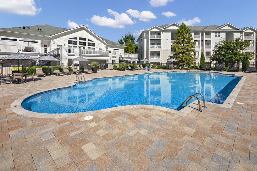 Latitude at Mallard Creek 655 W Mallard Creek Church Rd Charlotte NC