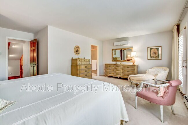 Building Photo - 1508 Linden Lake Rd