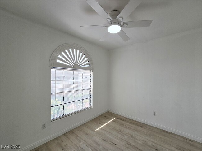 Building Photo - 2972 Juniper Hills Blvd