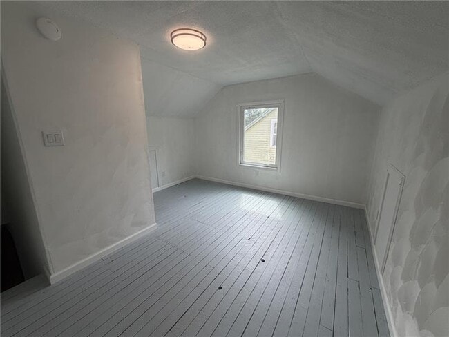 Building Photo - 254 Bailies Run Rd