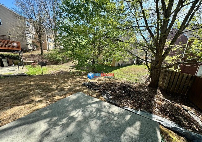 Building Photo - 3-bedroom house in Lawrenceville