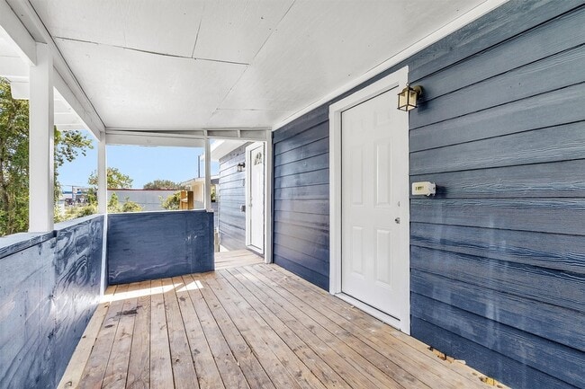 Building Photo - 16016 Green Manor Dr