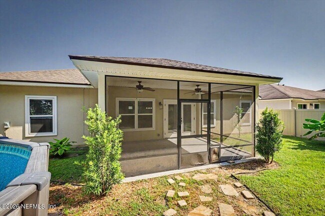 Building Photo - 328 Gillespie Ave