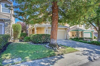 Building Photo - Beautiful Updated 4 Bedroom In Rocklin! Ga...