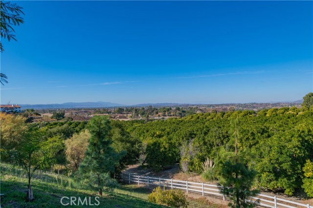 Building Photo - 45240 Los Caballos Rd