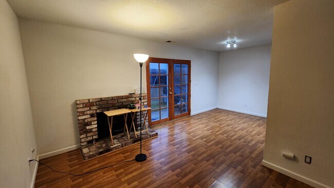 Building Photo - 189 San Pablo Ct