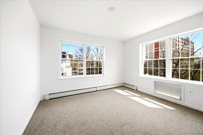 Building Photo - 82 Morningside Ave