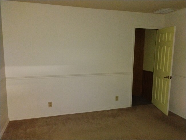 Building Photo - Motley Rd Property
