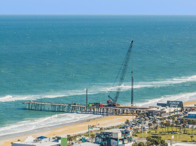 Building Photo - "Cozy & Efficient 1-Bedroom Retreat Steps from Flagler Beach!"