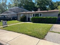 Building Photo - 507 Maplewood Ave