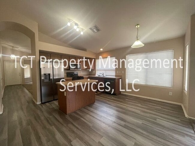 Building Photo - Active lifestyle Community in a Charming N...