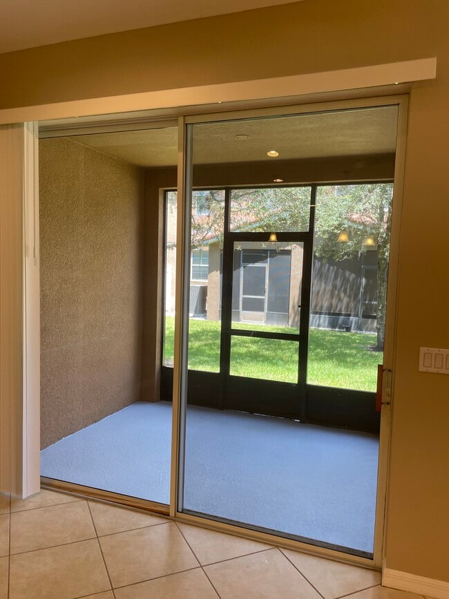 Building Photo - 5036 Fiorella Ln