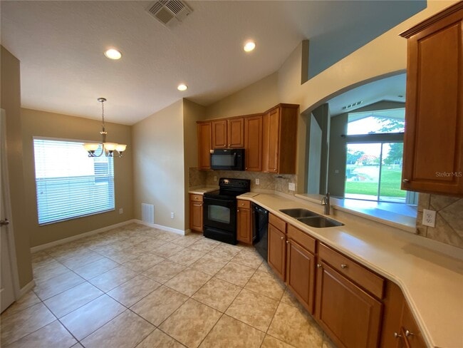 Building Photo - 14921 Braywood Trail