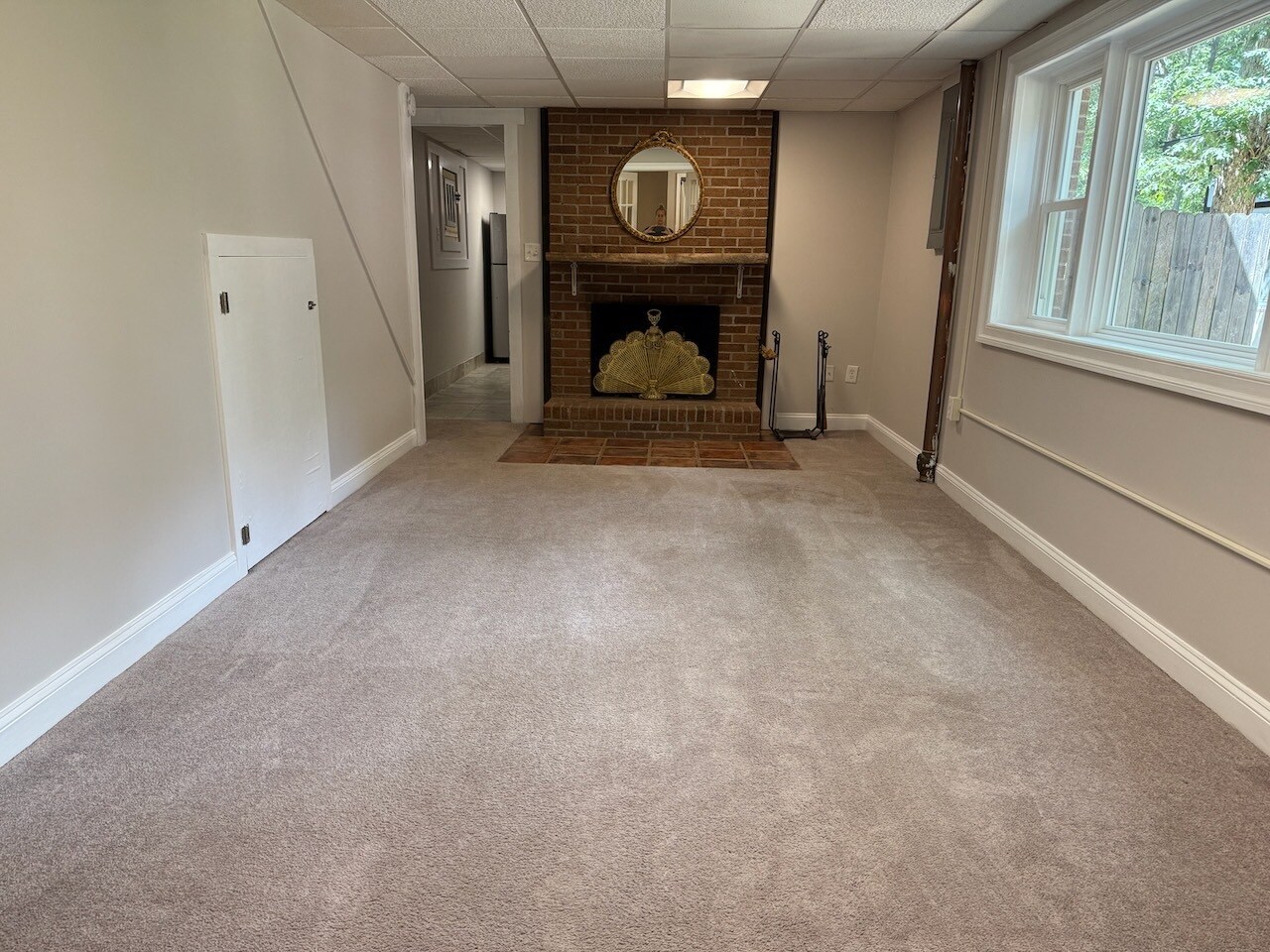 Building Photo - 327 Braehead Dr
