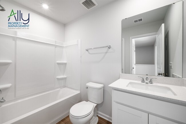 Building Photo - 44 Sophie Kathryn Dr