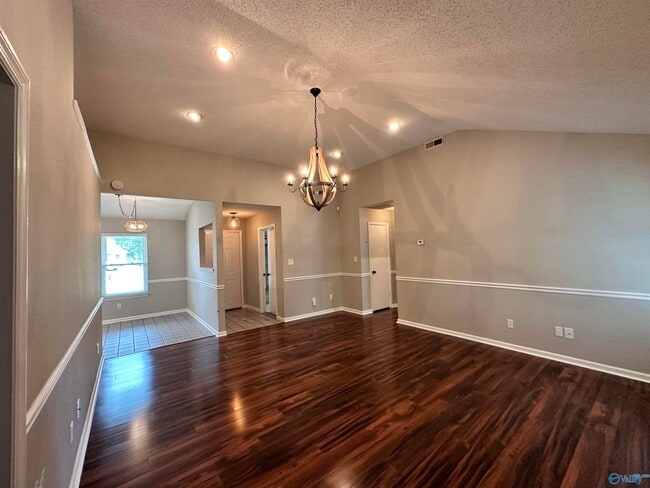 Building Photo - 13065 Hermosa Dr SW