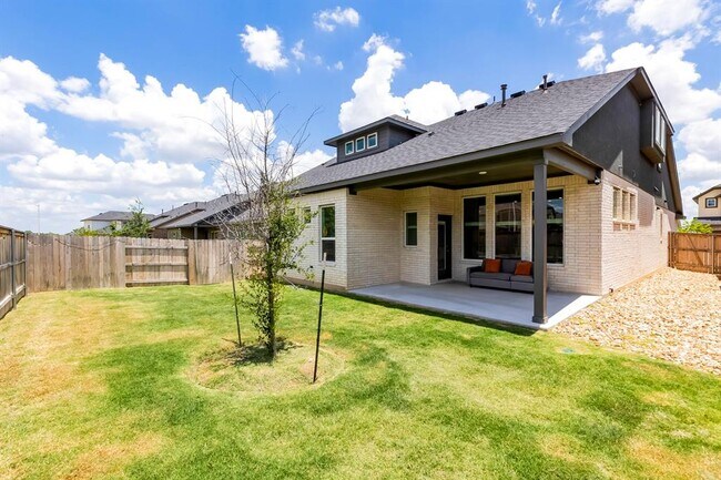 Building Photo - 961 Oak Chase Wy