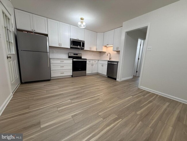 Building Photo - 7308 E Springbrook Ct
