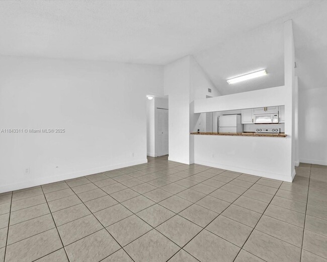 Building Photo - 15770 SW 106th Terrace